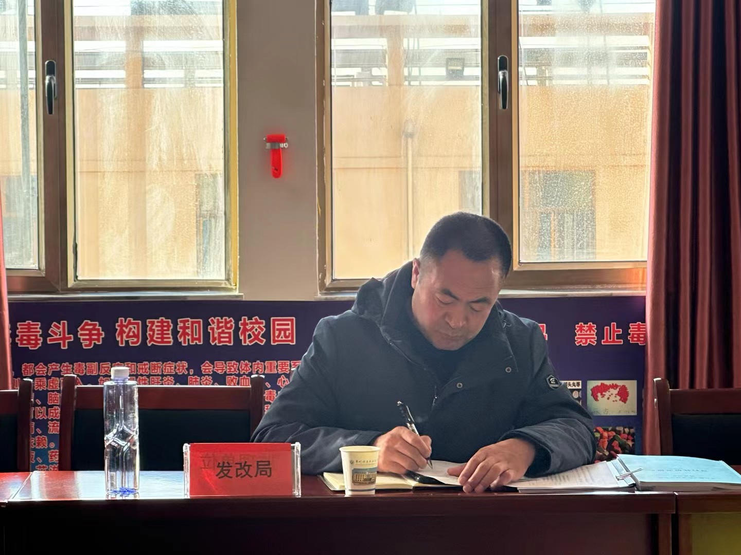 调研促发展，关切添动力丨区领导莅临雄立职中调研指导工作